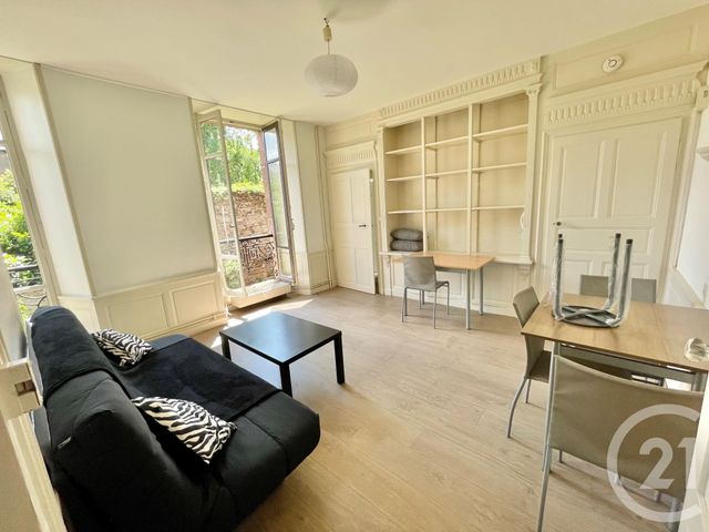 Appartement F1 à louer - 1 pièce - 25.0 m2 - RODEZ - 12 - MIDI-PYRENEES - Century 21 Foch Immobilier Appartement F1 à louer - 1 pièce - 25.0 m2 - RODEZ - 12 - MIDI-PYRENEES - Century 21 Foch Immobilier