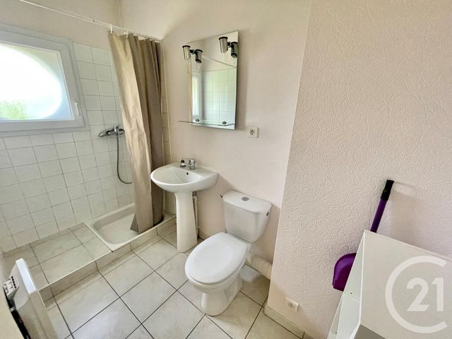 Studio à louer - 1 pièce - 22.0 m2 - RODEZ - 12 - MIDI-PYRENEES - Century 21 Foch Immobilier Studio à louer - 1 pièce - 22.0 m2 - RODEZ - 12 - MIDI-PYRENEES - Century 21 Foch Immobilier