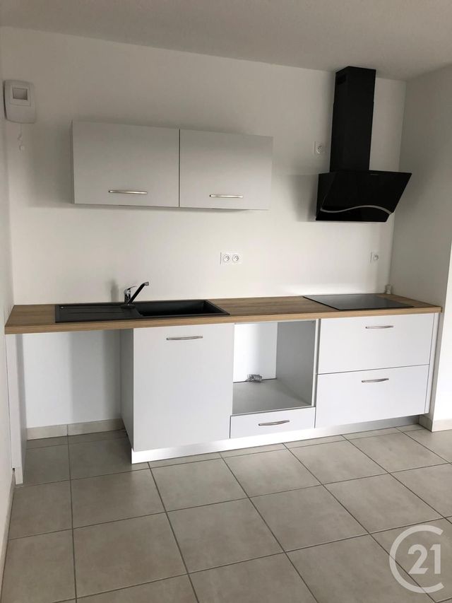 Afficher la photo en grand Appartement F2 à vendre - 2 pièces - 46.4 m2 - OLEMPS - 12 - MIDI-PYRENEES - Century 21 Foch Immobilier
