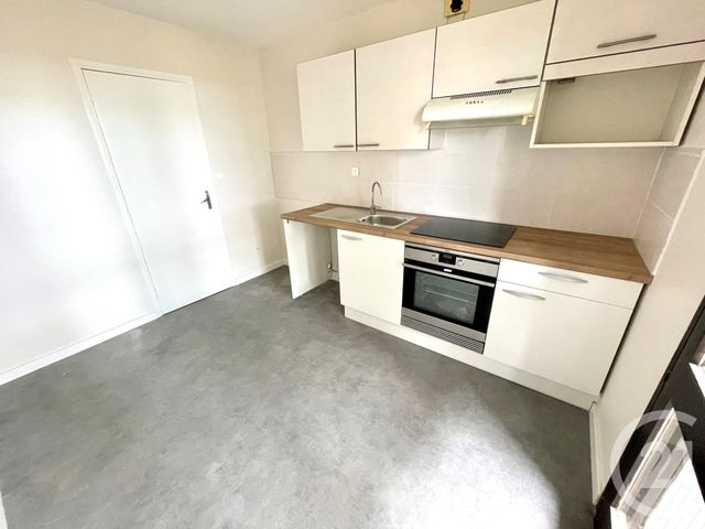 Appartement T3 à vendre - 3 pièces - 62.0 m2 - RODEZ - 12 - MIDI-PYRENEES - Century 21 Foch Immobilier Appartement T3 à vendre - 3 pièces - 62.0 m2 - RODEZ - 12 - MIDI-PYRENEES - Century 21 Foch Immobilier