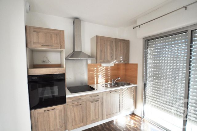 Appartement F3 à vendre - 3 pièces - 68.85 m2 - RODEZ - 12 - MIDI-PYRENEES - Century 21 Foch Immobilier Appartement F3 à vendre - 3 pièces - 68.85 m2 - RODEZ - 12 - MIDI-PYRENEES - Century 21 Foch Immobilier