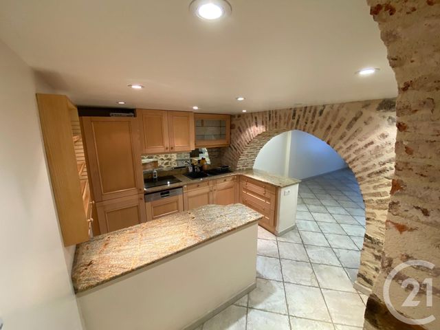 Appartement F2 à louer - 2 pièces - 65.0 m2 - RODEZ - 12 - MIDI-PYRENEES - Century 21 Foch Immobilier Appartement F2 à louer - 2 pièces - 65.0 m2 - RODEZ - 12 - MIDI-PYRENEES - Century 21 Foch Immobilier
