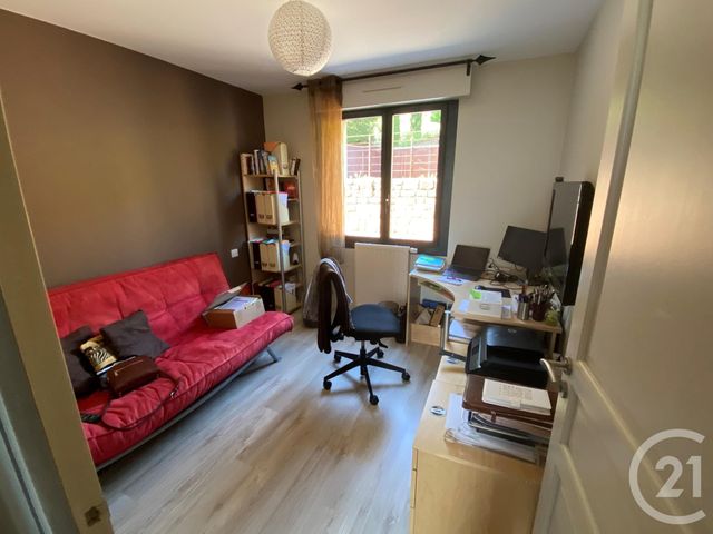 Afficher la photo en grand maison à vendre - 5 pièces - 117.16 m2 - MARCILLAC VALLON - 12 - MIDI-PYRENEES - Century 21 Foch Immobilier