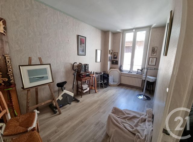 Afficher la photo en grand Appartement F3 à vendre - 3 pièces - 61.38 m2 - RODEZ - 12 - MIDI-PYRENEES - Century 21 Foch Immobilier