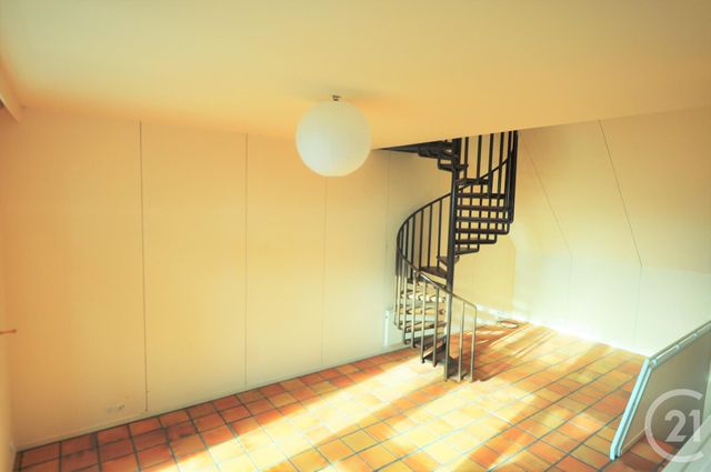 maison à louer - 5 pièces - 122.85 m2 - MONTROZIER - 12 - MIDI-PYRENEES - Century 21 Foch Immobilier maison à louer - 5 pièces - 122.85 m2 - MONTROZIER - 12 - MIDI-PYRENEES - Century 21 Foch Immobilier