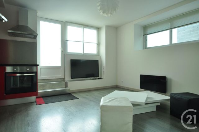 Appartement F2 à louer - 2 pièces - 32.08 m2 - RODEZ - 12 - MIDI-PYRENEES - Century 21 Foch Immobilier Appartement F2 à louer - 2 pièces - 32.08 m2 - RODEZ - 12 - MIDI-PYRENEES - Century 21 Foch Immobilier