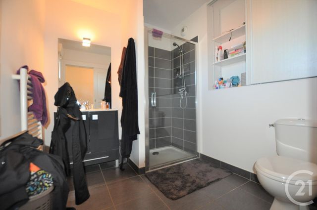 Appartement à louer - 2 pièces - 37.41 m2 - RODEZ - 12 - MIDI-PYRENEES - Century 21 Foch Immobilier Appartement à louer - 2 pièces - 37.41 m2 - RODEZ - 12 - MIDI-PYRENEES - Century 21 Foch Immobilier