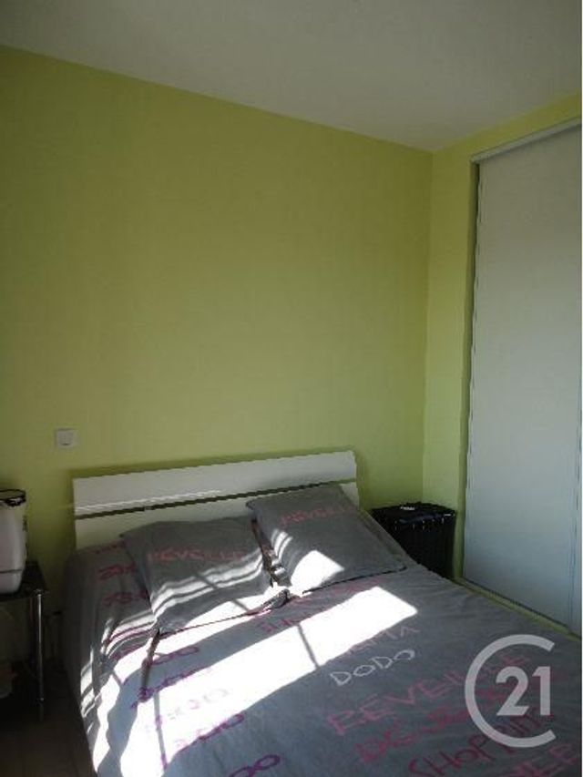 Appartement F2 à louer - 2 pièces - 30.81 m2 - RODEZ - 12 - MIDI-PYRENEES - Century 21 Foch Immobilier Appartement F2 à louer - 2 pièces - 30.81 m2 - RODEZ - 12 - MIDI-PYRENEES - Century 21 Foch Immobilier