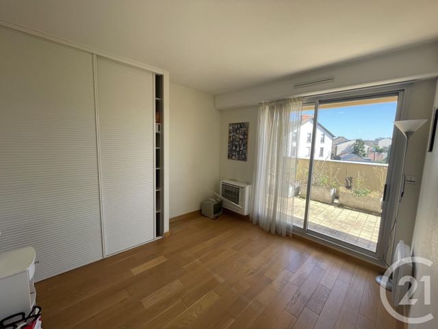 Afficher la photo en grand Appartement à vendre - 9 pièces - 158.0 m2 - RODEZ - 12 - MIDI-PYRENEES - Century 21 Foch Immobilier