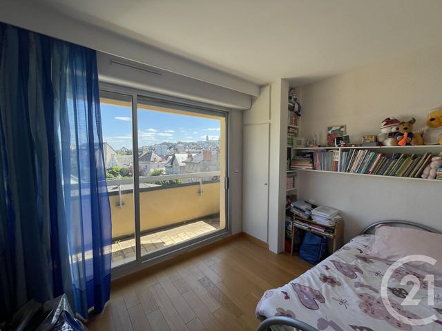 Afficher la photo en grand Appartement à vendre - 9 pièces - 158.0 m2 - RODEZ - 12 - MIDI-PYRENEES - Century 21 Foch Immobilier