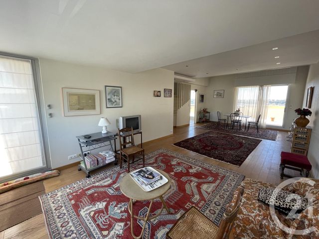 Afficher la photo en grand Appartement à vendre - 9 pièces - 158.0 m2 - RODEZ - 12 - MIDI-PYRENEES - Century 21 Foch Immobilier
