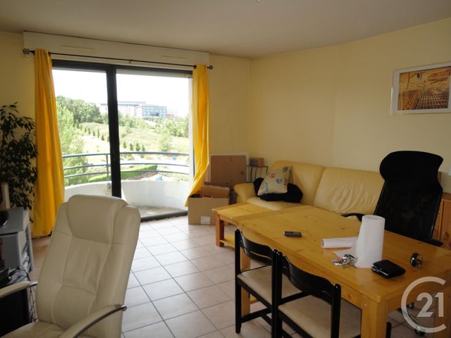 Afficher la photo en grand Appartement F2 à louer - 2 pièces - 41.06 m2 - RODEZ - 12 - MIDI-PYRENEES - Century 21 Foch Immobilier