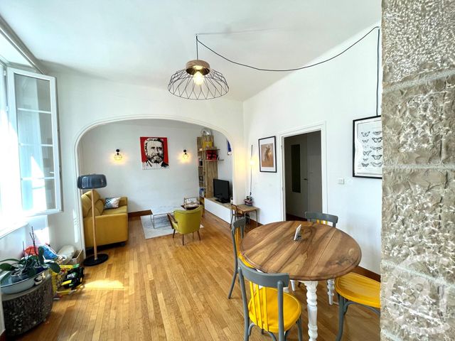 Afficher la photo en grand Appartement T4 à vendre - 4 pièces - 120.25 m2 - RODEZ - 12 - MIDI-PYRENEES - Century 21 Foch Immobilier
