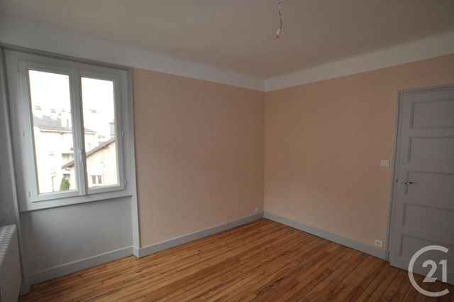 Afficher la photo en grand Studio à louer - 1 pièce - 25.0 m2 - RODEZ - 12 - MIDI-PYRENEES - Century 21 Foch Immobilier