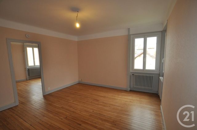 Afficher la photo en grand Studio à louer - 1 pièce - 25.0 m2 - RODEZ - 12 - MIDI-PYRENEES - Century 21 Foch Immobilier