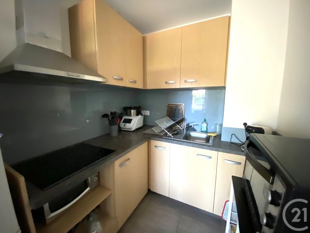 Afficher la photo en grand Appartement à louer - 2 pièces - 38.5 m2 - ONET LE CHATEAU - 12 - MIDI-PYRENEES - Century 21 Foch Immobilier