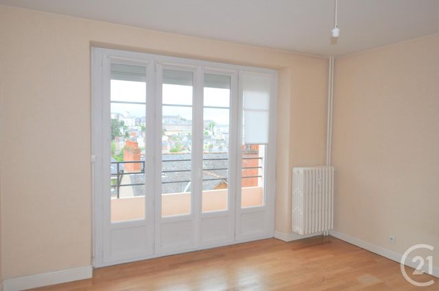 Afficher la photo en grand Appartement F1 à louer - 1 pièce - 28.11 m2 - RODEZ - 12 - MIDI-PYRENEES - Century 21 Foch Immobilier
