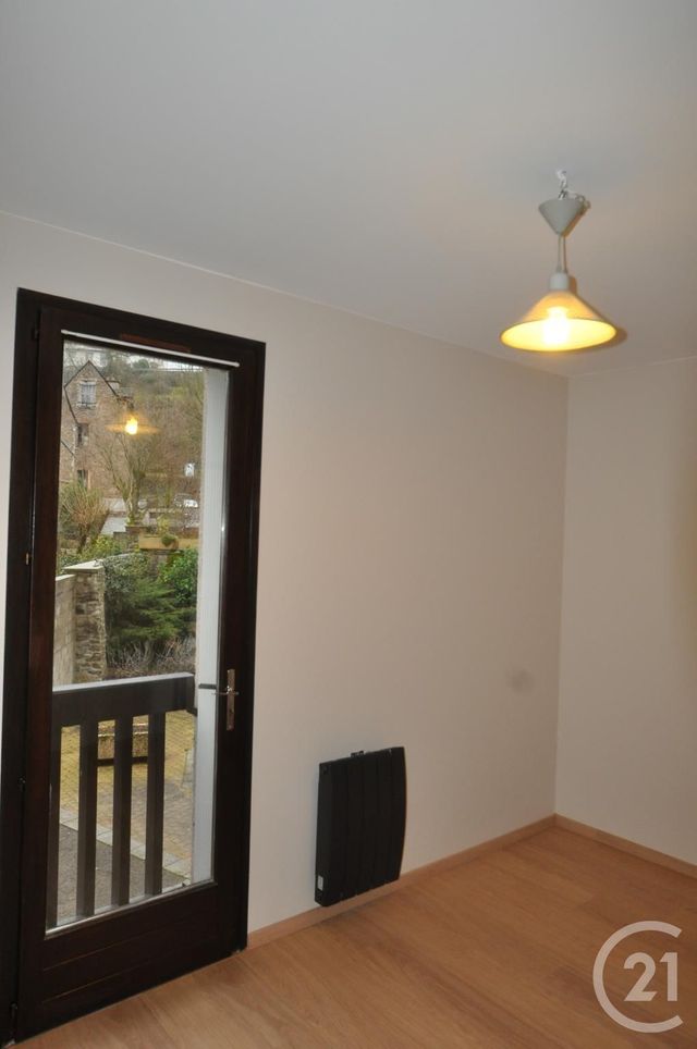 Afficher la photo en grand Appartement F2 à louer - 2 pièces - 39.95 m2 - LE MONASTERE - 12 - MIDI-PYRENEES - Century 21 Foch Immobilier