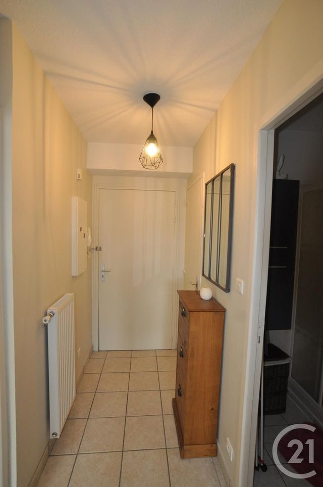 Afficher la photo en grand Appartement F2 à louer - 2 pièces - 37.09 m2 - LE MONASTERE - 12 - MIDI-PYRENEES - Century 21 Foch Immobilier