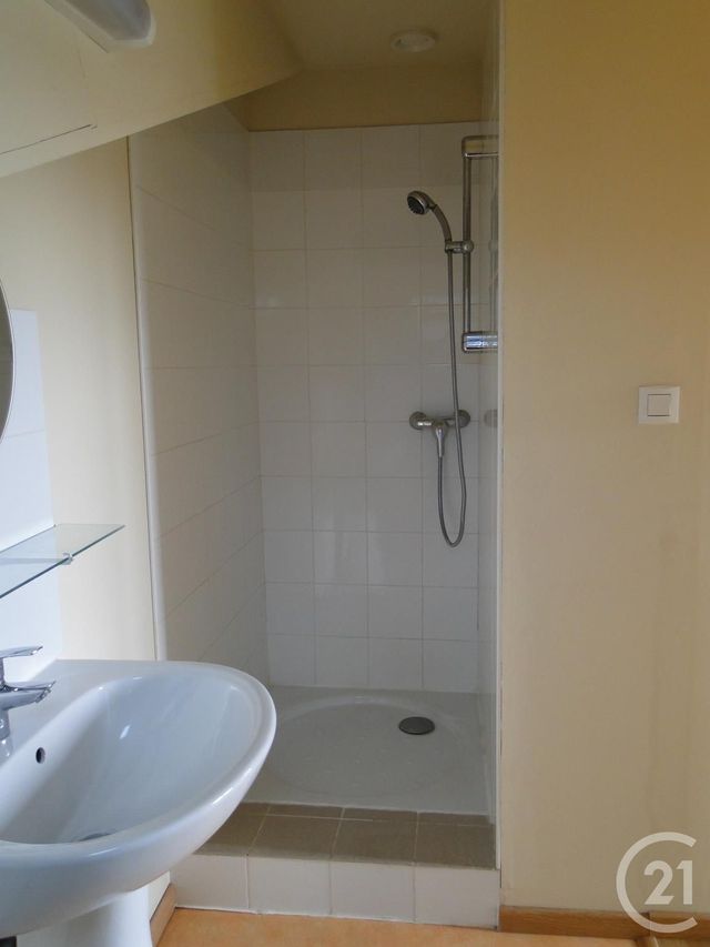 Afficher la photo en grand Appartement F2 à louer - 2 pièces - 43.0 m2 - ONET LE CHATEAU - 12 - MIDI-PYRENEES - Century 21 Foch Immobilier