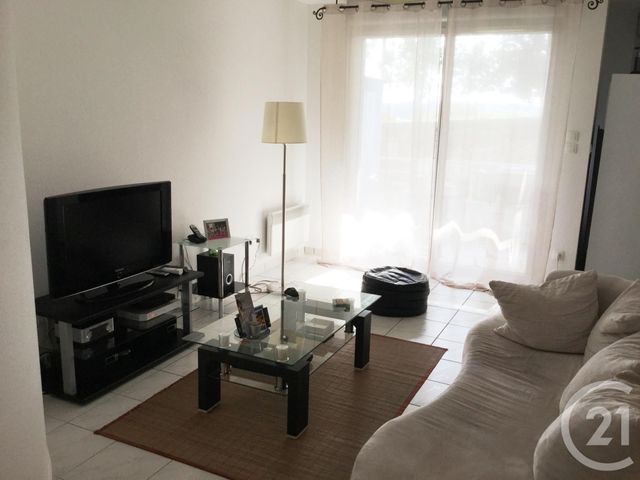 Afficher la photo en grand Appartement F2 à louer - 2 pièces - 44.92 m2 - RODEZ - 12 - MIDI-PYRENEES - Century 21 Foch Immobilier