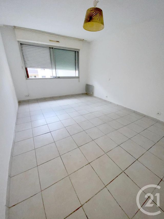 Appartement à vendre - 2 pièces - 38.86 m2 - RODEZ - 12 - MIDI-PYRENEES - Century 21 Foch Immobilier