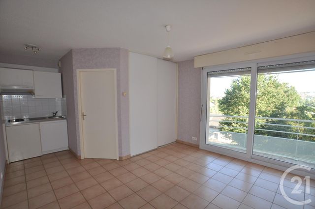 Studio à louer - 1 pièce - 21.13 m2 - RODEZ - 12 - MIDI-PYRENEES - Century 21 Foch Immobilier