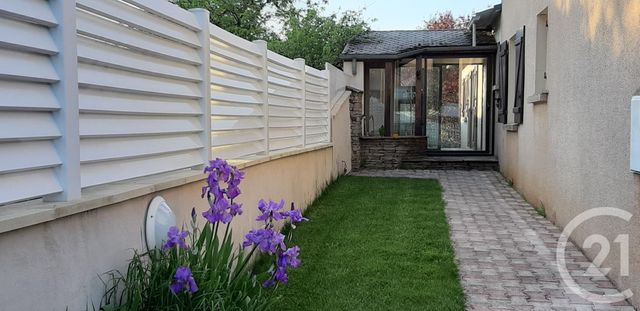 maison à louer - 5 pièces - 158.16 m2 - FLAVIN - 12 - MIDI-PYRENEES - Century 21 Foch Immobilier