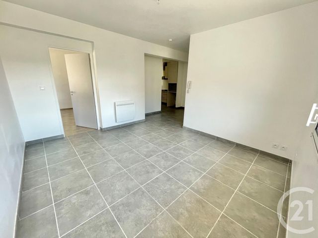 Appartement F2 à louer - 2 pièces - 40.47 m2 - RODEZ - 12 - MIDI-PYRENEES - Century 21 Foch Immobilier