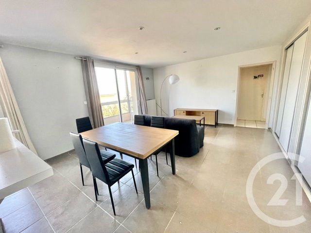 Appartement T2 à louer - 2 pièces - 53.22 m2 - RODEZ - 12 - MIDI-PYRENEES - Century 21 Foch Immobilier