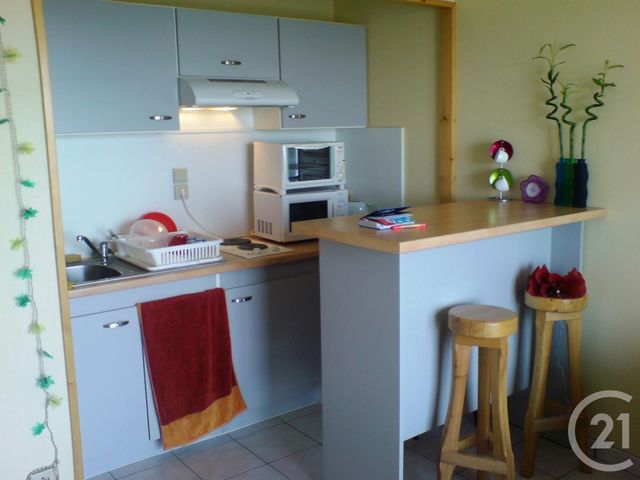 Appartement F2 à louer - 2 pièces - 30.0 m2 - RODEZ - 12 - MIDI-PYRENEES - Century 21 Foch Immobilier