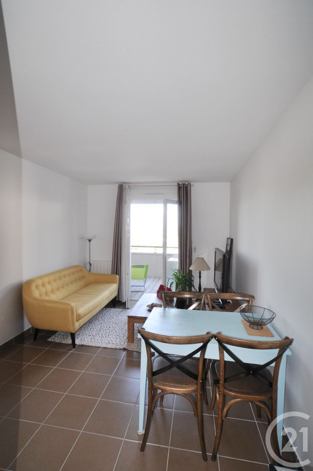Appartement F2 à louer - 2 pièces - 36.77 m2 - RODEZ - 12 - MIDI-PYRENEES - Century 21 Foch Immobilier