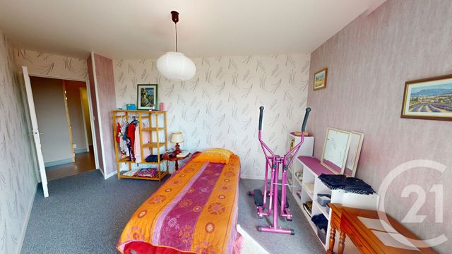 Appartement T4 à vendre - 4 pièces - 100.5 m2 - RODEZ - 12 - MIDI-PYRENEES - Century 21 Foch Immobilier