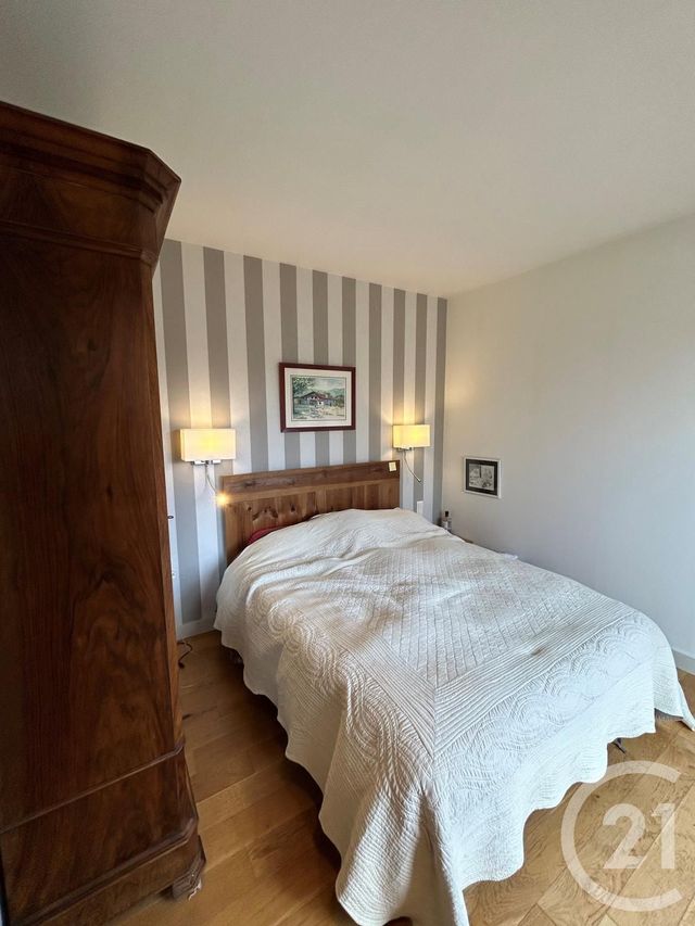 Afficher la photo en grand maison à vendre - 8 pièces - 222.0 m2 - LUC LA PRIMAUBE - 12 - MIDI-PYRENEES - Century 21 Foch Immobilier