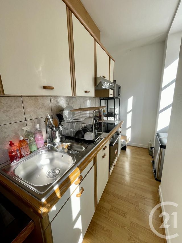 Afficher la photo en grand Appartement F3 à louer - 3 pièces - 63.53 m2 - RODEZ - 12 - MIDI-PYRENEES - Century 21 Foch Immobilier