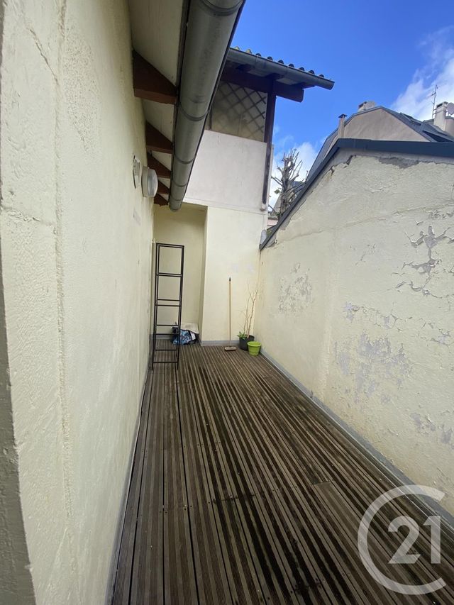 Afficher la photo en grand Appartement F3 à louer - 3 pièces - 63.53 m2 - RODEZ - 12 - MIDI-PYRENEES - Century 21 Foch Immobilier