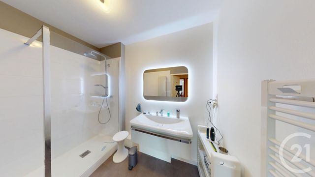 Afficher la photo en grand Appartement T4 à vendre - 4 pièces - 90.11 m2 - RODEZ - 12 - MIDI-PYRENEES - Century 21 Foch Immobilier