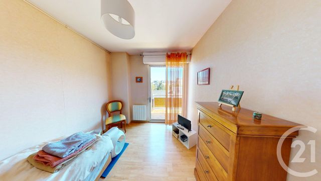 Afficher la photo en grand Appartement T4 à vendre - 4 pièces - 90.11 m2 - RODEZ - 12 - MIDI-PYRENEES - Century 21 Foch Immobilier