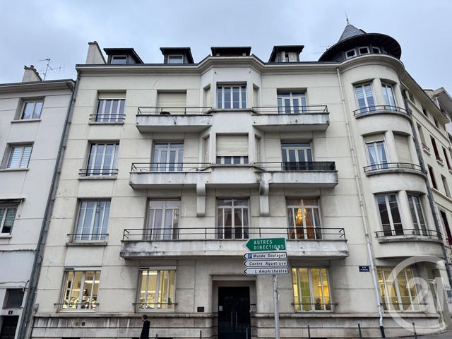 Afficher la photo en grand Appartement F6 à vendre - 7 pièces - 220.27 m2 - RODEZ - 12 - MIDI-PYRENEES - Century 21 Foch Immobilier