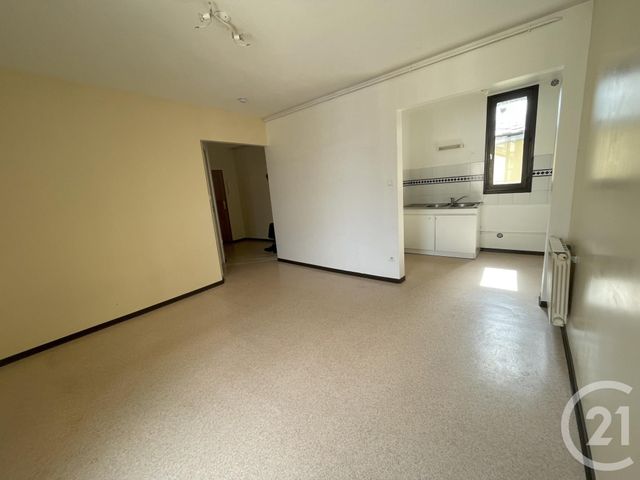 Appartement F2 à louer - 2 pièces - 34.66 m2 - RODEZ - 12 - MIDI-PYRENEES - Century 21 Foch Immobilier