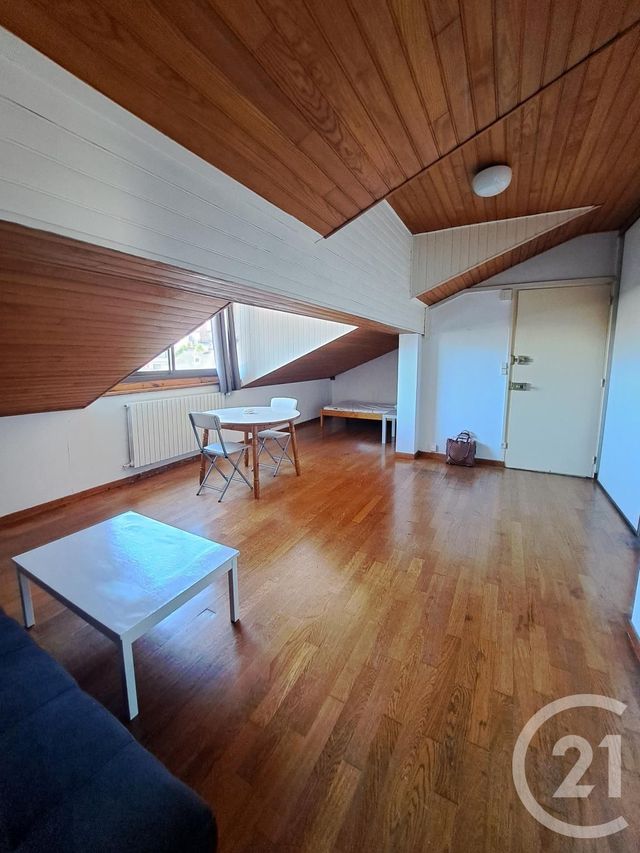 Appartement F1 à louer - 1 pièce - 25.0 m2 - RODEZ - 12 - MIDI-PYRENEES - Century 21 Foch Immobilier