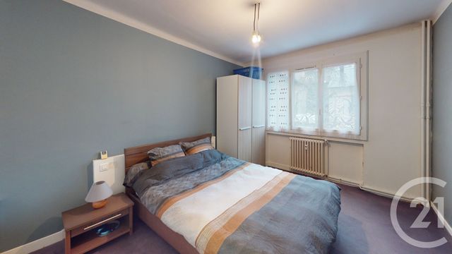 Appartement T4 à vendre - 3 pièces - 68.15 m2 - RODEZ - 12 - MIDI-PYRENEES - Century 21 Foch Immobilier