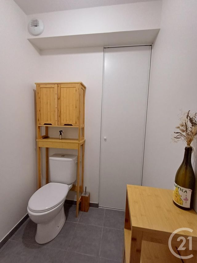 Appartement T2 à vendre - 2 pièces - 47.96 m2 - RODEZ - 12 - MIDI-PYRENEES - Century 21 Foch Immobilier