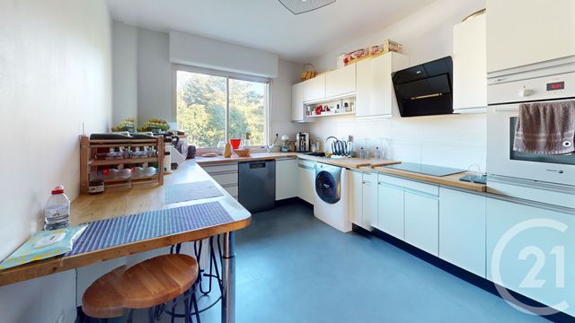 Afficher la photo en grand Appartement T4 à vendre - 4 pièces - 96.13 m2 - RODEZ - 12 - MIDI-PYRENEES - Century 21 Foch Immobilier
