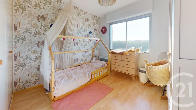 Afficher la photo en grand Appartement T4 à vendre - 4 pièces - 96.13 m2 - RODEZ - 12 - MIDI-PYRENEES - Century 21 Foch Immobilier