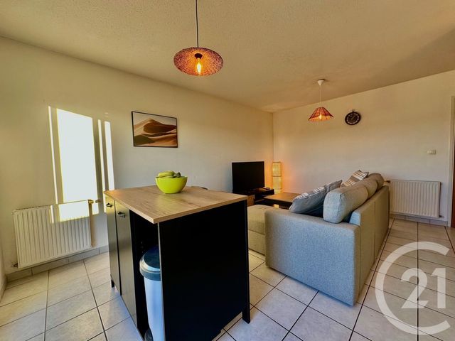 Afficher la photo en grand Appartement T2 à vendre - 2 pièces - 43.05 m2 - ONET LE CHATEAU - 12 - MIDI-PYRENEES - Century 21 Foch Immobilier