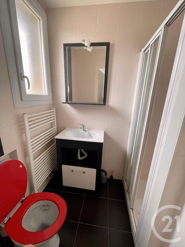 Appartement T1 à louer - 1 pièce - 28.27 m2 - RODEZ - 12 - MIDI-PYRENEES - Century 21 Foch Immobilier