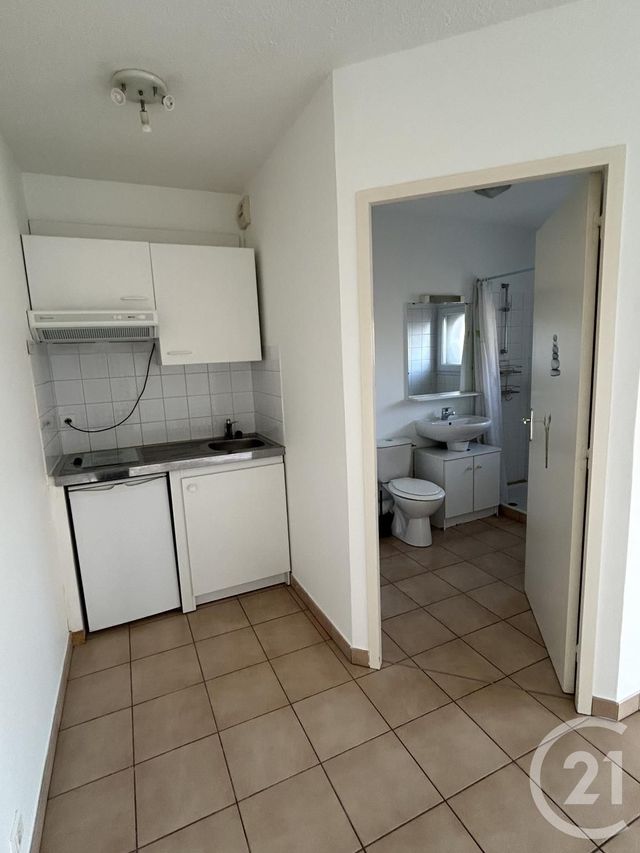 Appartement Studio à louer - 1 pièce - 21.13 m2 - RODEZ - 12 - MIDI-PYRENEES - Century 21 Foch Immobilier