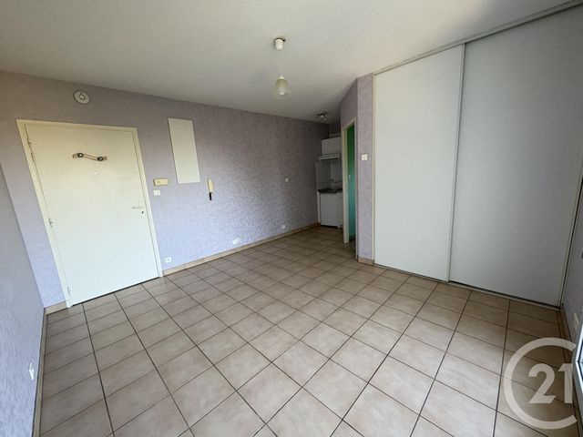 Appartement Studio à louer - 1 pièce - 21.13 m2 - RODEZ - 12 - MIDI-PYRENEES - Century 21 Foch Immobilier