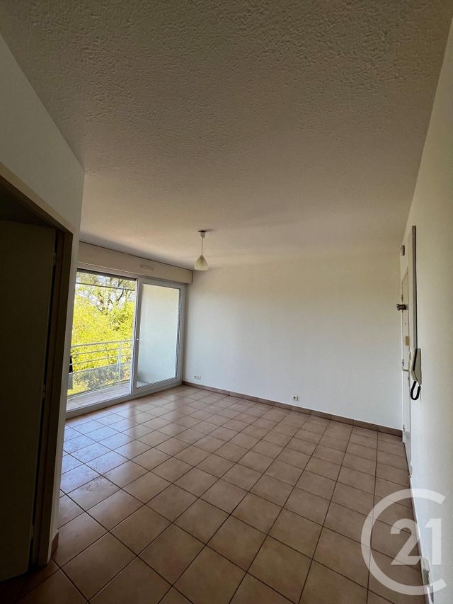 Appartement Studio à louer - 1 pièce - 21.13 m2 - RODEZ - 12 - MIDI-PYRENEES - Century 21 Foch Immobilier